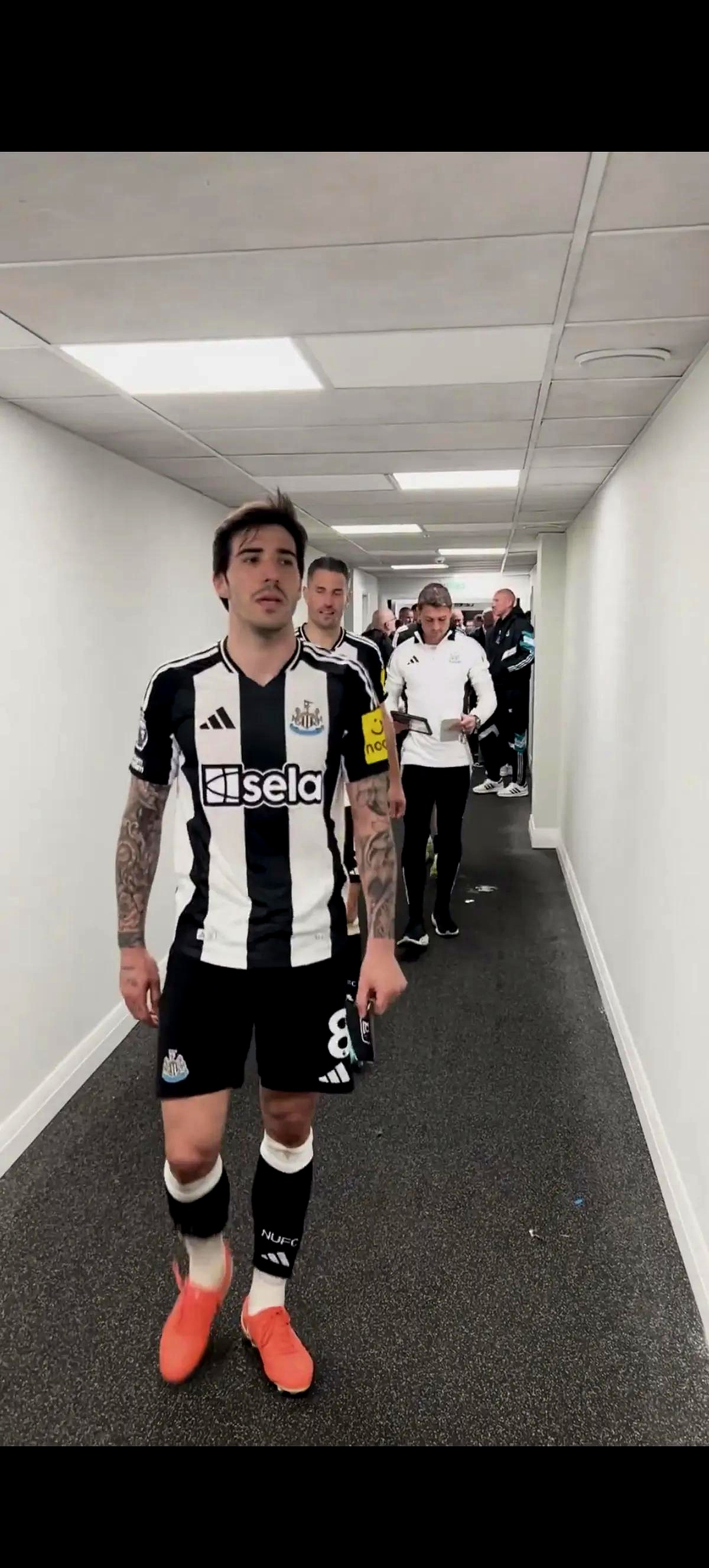 纽卡斯尔集结日单刀错失，志在欧超杯名次提升，压力陡增，控场能力受关注 -九游网站