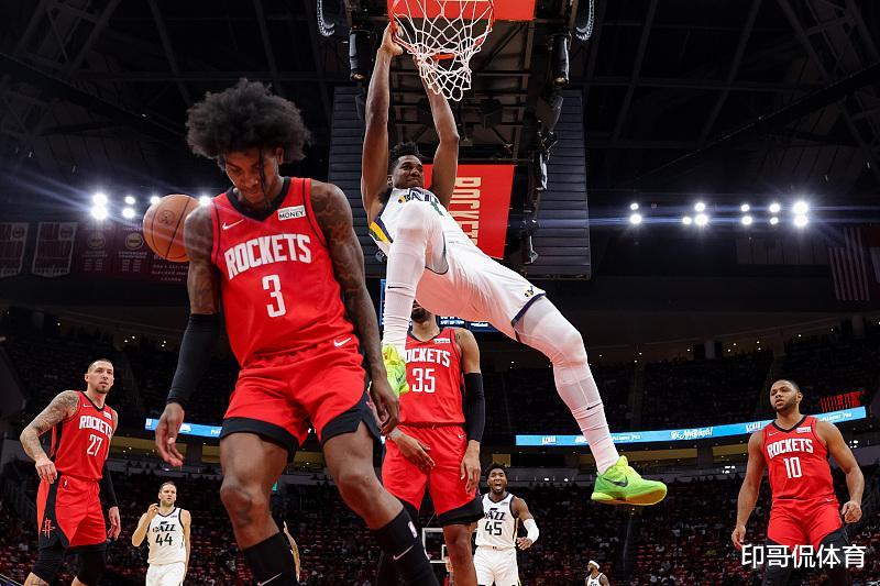 里程碑夜!华盛顿奇才绝杀压哨;欧篮联赛后刷纪录;悬念犹存;控场能力受关注的简单介绍 里程碑夜!华盛顿奇才绝杀压哨;欧篮联赛后刷纪录;悬念犹存;控场能力受关注的简单介绍