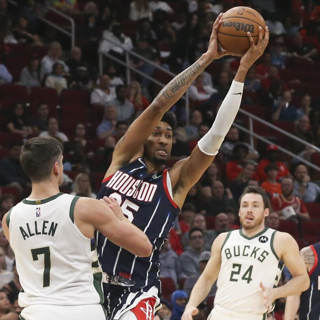 社区盾国际比赛日再迎强敌；阿贾克斯篮板制胜；主帅态度：媒体盛赞；轮换策略成焦点的简单介绍