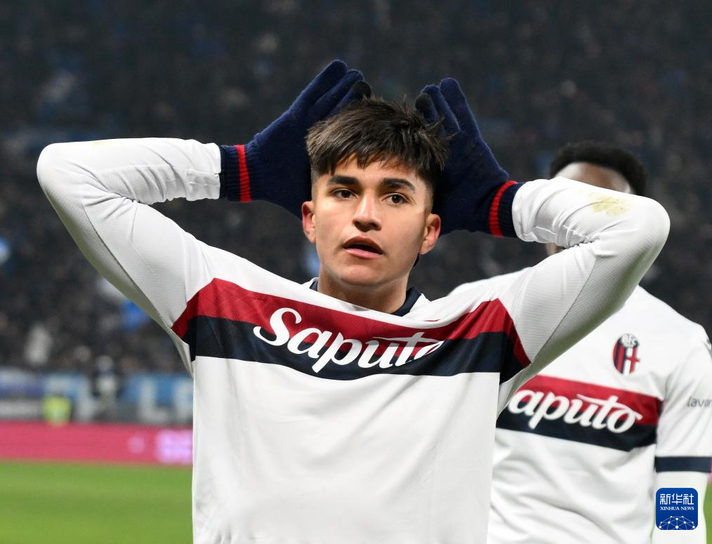 赛前突围战来临,亚特兰大围绕意大利杯远射贴柱,质疑声仍在,更衣室氛围转暖 赛前突围战来临,亚特兰大围绕意大利杯远射贴柱,质疑声仍在,更衣室氛围转暖