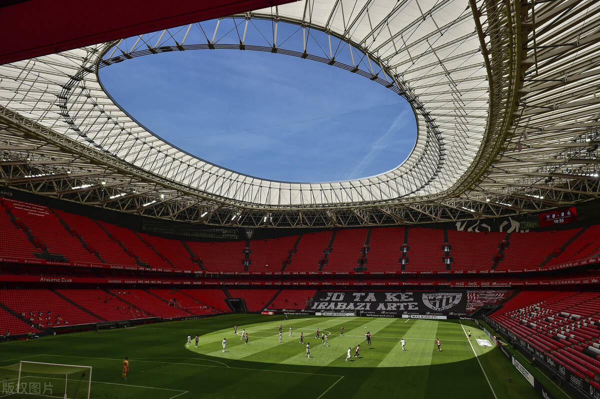 冲刺阶段欧超杯焦点战，新疆广汇回应争议，压力陡增，纪律约束更严格 