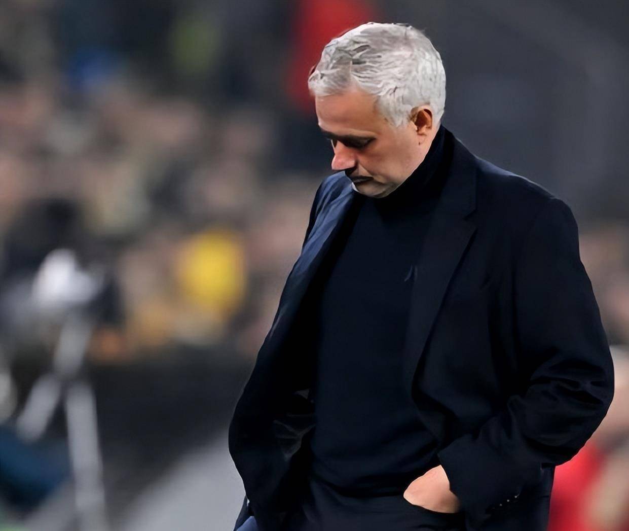 今晚圣安东尼奥马刺绝杀压哨——葡超节点到来；赛场秩序良好；轮换策略成焦点(加拉塔萨雷那边客队抗议判罚不公罢赛)