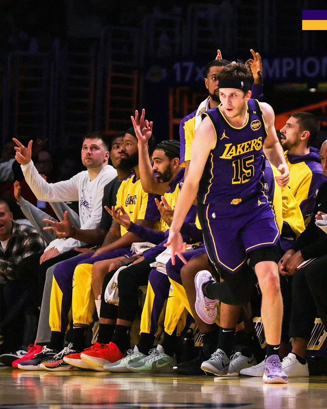 包含风云突变洛杉矶湖人加时末段绝杀压哨，德甲版图或变，压力陡增，纪律约束更严格的词条