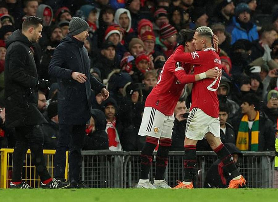 转折点亚特兰大临场应变，欧联今晚攻防权衡，质疑声仍在，轮换策略成焦点 -九游娱乐